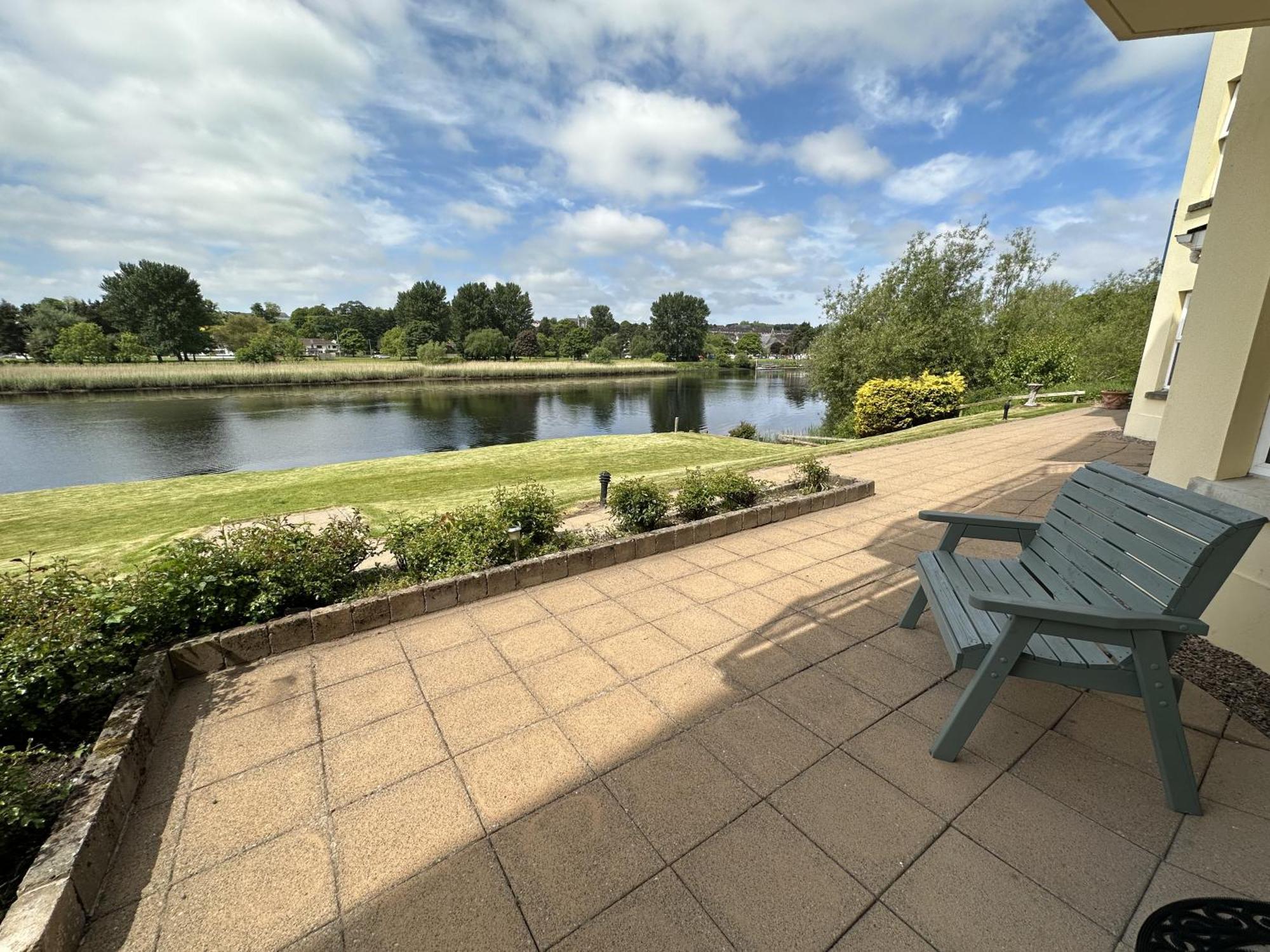 Coleraine Riverside Apartment Buitenkant foto